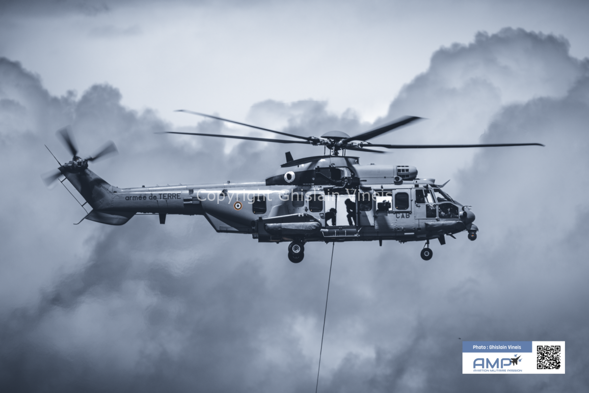 Le AS532 Cougar a été conçu par Aérospatiale, devenu ensuite Eurocopter, puis aujourd’hui Airbus Helicopters.